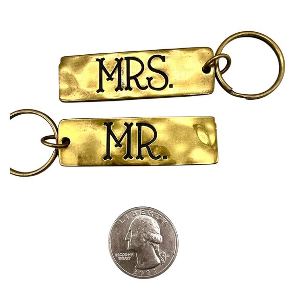 Mr. & Mrs. Brass Keychain Set Bridal Wedding Engagement Anniversary - Picture 4 of 4